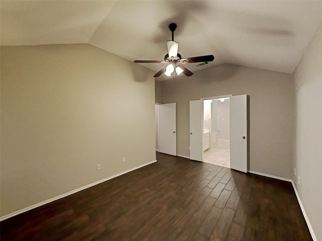 10545 Splitridge Court, Fort Worth, TX 76108