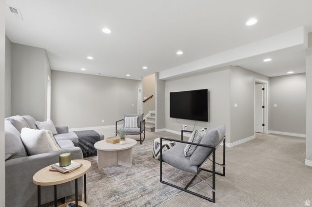 10332 S SALMON DR, South Jordan, UT 84009