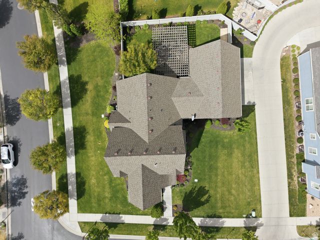 10332 S SALMON DR, South Jordan, UT 84009