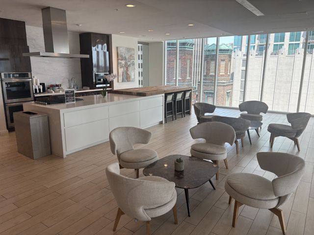 515 Church St Unit 3809, Nashville, TN 37219