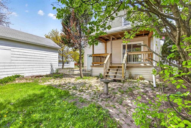 355 OAK STREET, Menasha, WI 54952