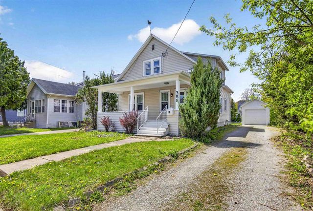 355 OAK STREET, Menasha, WI 54952