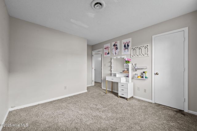 104 Ponderosa Drive, Jacksonville, NC 28540