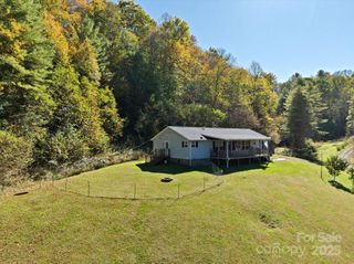 187 Rusty Sweet Drive, Burnsville, NC 28714