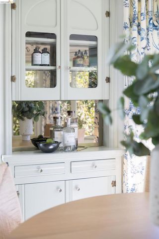 943 Glendome Circle, Oakland, CA 94602