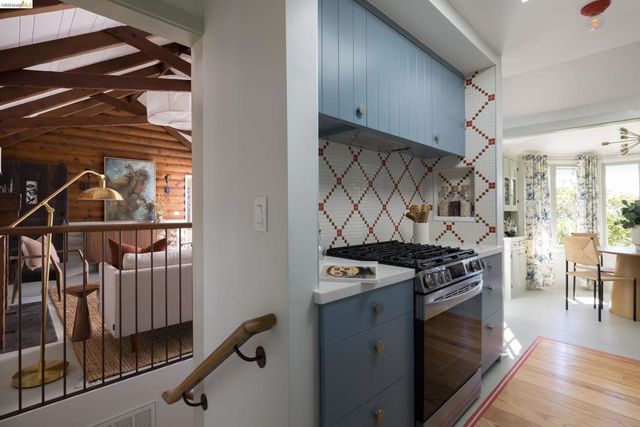 943 Glendome Circle, Oakland, CA 94602