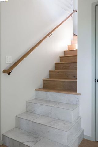 943 Glendome Circle, Oakland, CA 94602