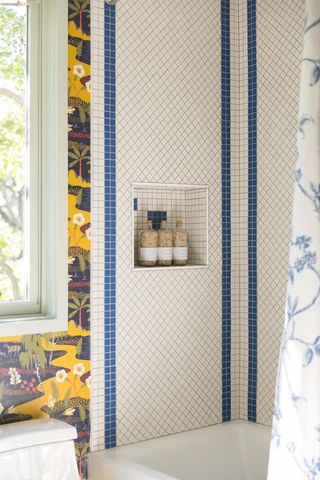 943 Glendome Circle, Oakland, CA 94602