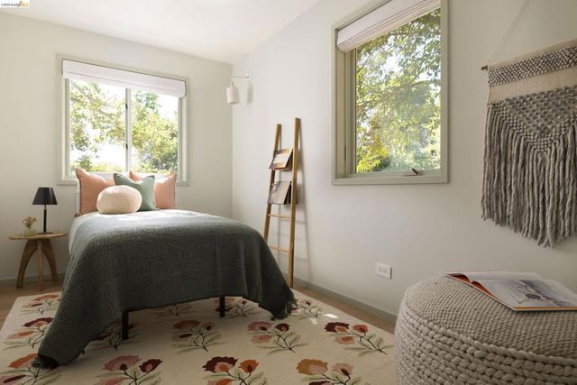 943 Glendome Circle, Oakland, CA 94602