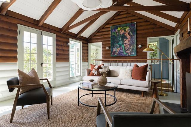 943 Glendome Circle, Oakland, CA 94602