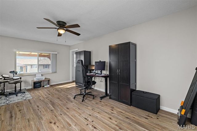 5 Saint Mark Drive, St Peters, MO 63376