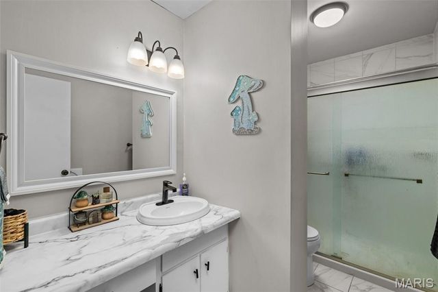 5 Saint Mark Drive, St Peters, MO 63376