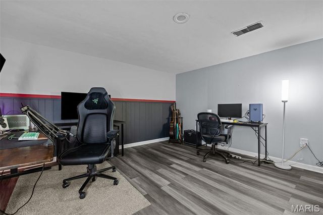 5 Saint Mark Drive, St Peters, MO 63376