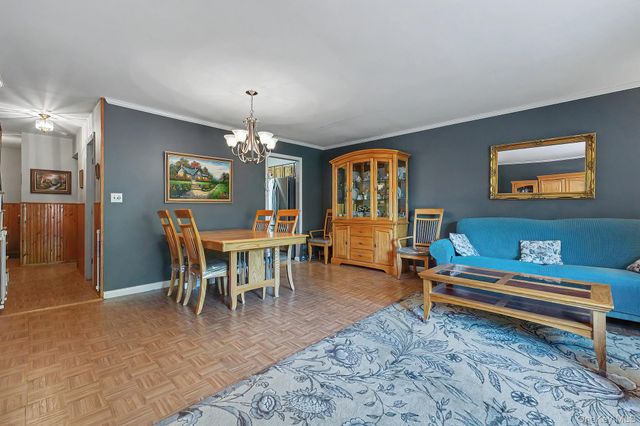 158 Rolling Way, Peekskill, NY 10566