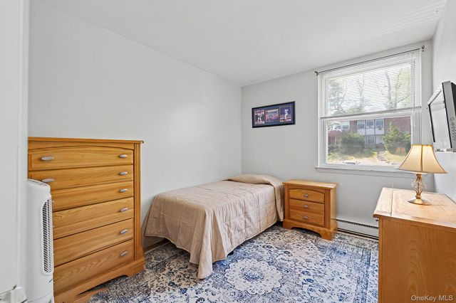 158 Rolling Way, Peekskill, NY 10566