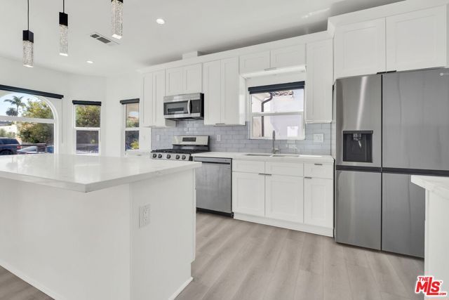 3021 Wellington Road, Los Angeles, CA 90016