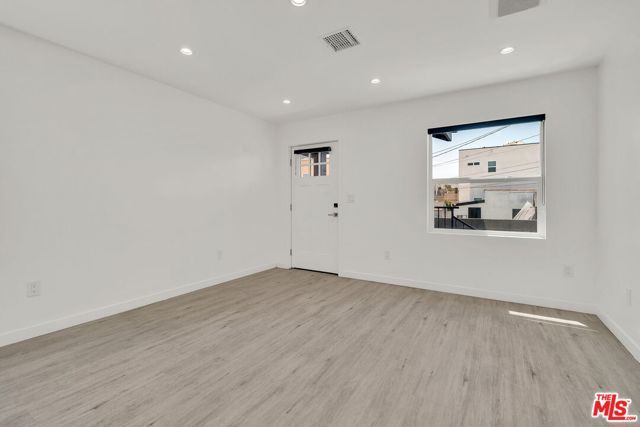 3021 Wellington Road, Los Angeles, CA 90016