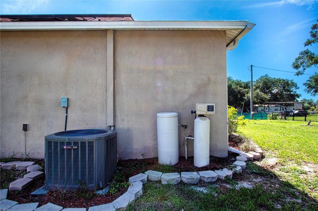 13522 COUNTY ROAD 672 HIGHWAY, Riverview, FL 33579