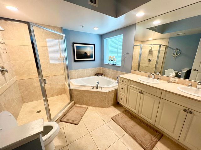 975 NW Flagler Avenue, Stuart, FL 34994