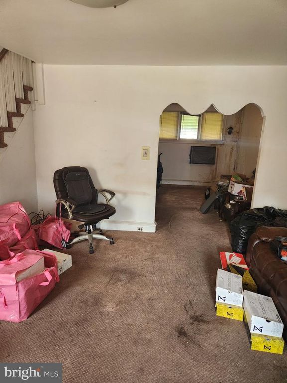 5807 BRUSH RD, Philadelphia, PA 19138 — photo 3