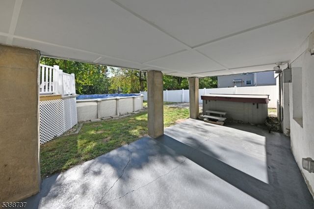 47 Myrtle Ave, Clifton City, NJ 07014