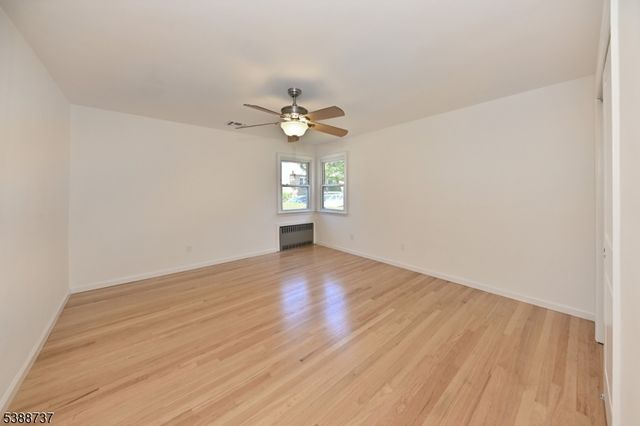 47 Myrtle Ave, Clifton City, NJ 07014