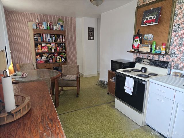 207 E Main Street, New Paris, OH 45347