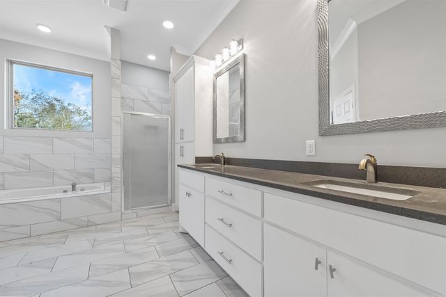 7926 S Shoreline Boulevard, Benton, AR 72019