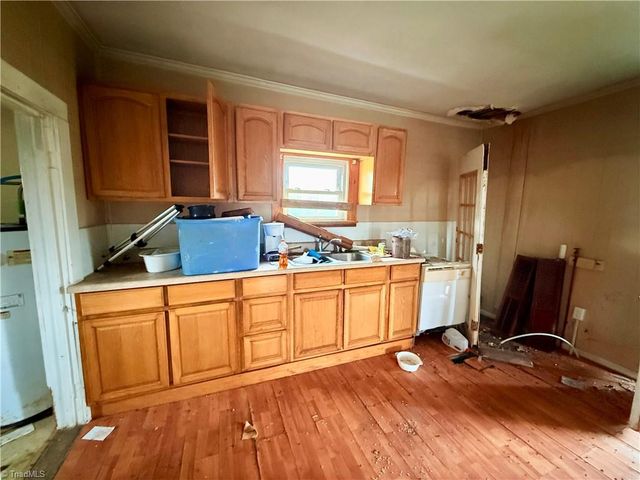 1768 Amostown Road, Sandy Ridge, NC 27046