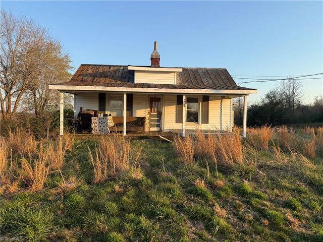 1768 Amostown Road, Sandy Ridge, NC 27046