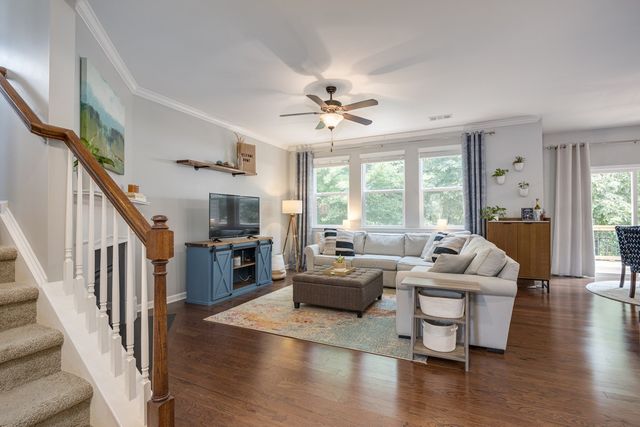 3433 Turfway Ln, Antioch, TN 37013