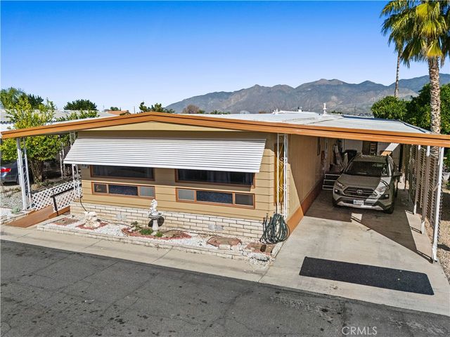 881 N Lake st 313, Hemet, CA 92544