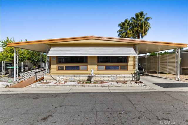 881 N Lake st 313, Hemet, CA 92544