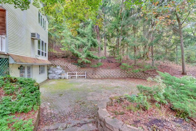 56 E Bartlett Road, Middle Island, NY 11953