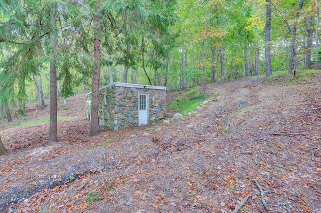 56 E Bartlett Road, Middle Island, NY 11953