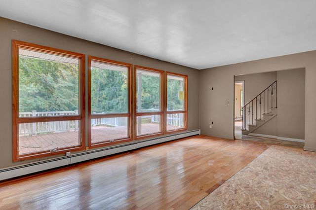 56 E Bartlett Road, Middle Island, NY 11953