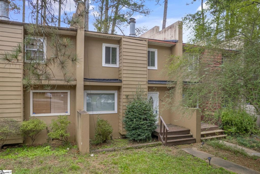 220 Charleston Avenue, Clemson, SC 29631