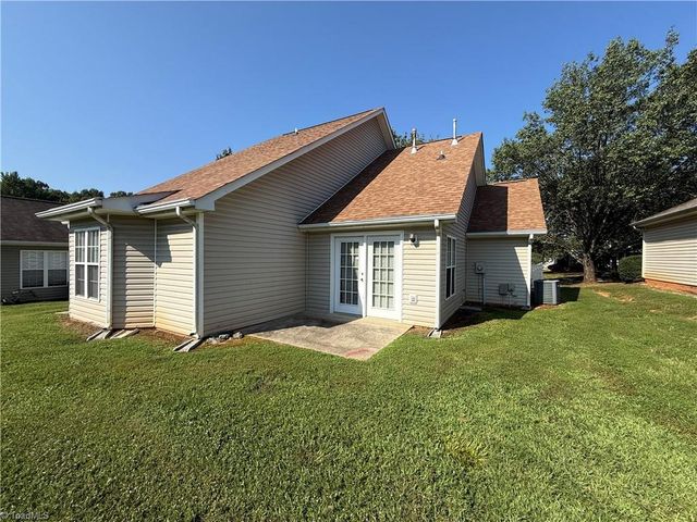 172 Cameron Way Circle, Winston-salem, NC 27103