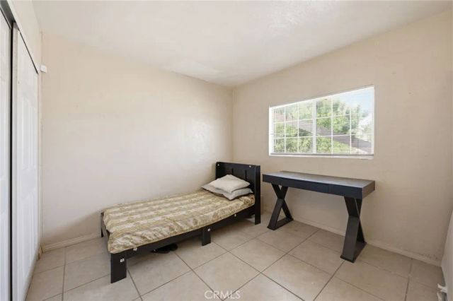 16445 Arrow Blvd, Fontana, CA 92335