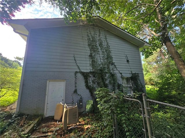 1481 Smithson Drive, Lithonia, GA 30058