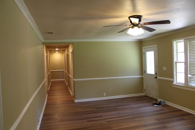 303 Petal Dr., Petal, MS 39465