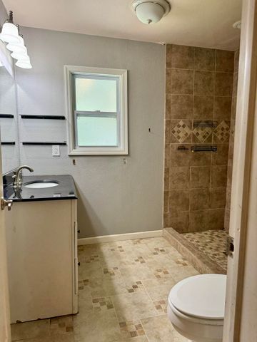 303 Petal Dr., Petal, MS 39465