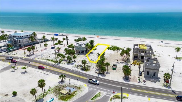 5682 Estero BLVD, Fort Myers Beach, FL 33931