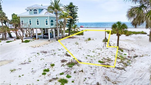 5682 Estero BLVD, Fort Myers Beach, FL 33931