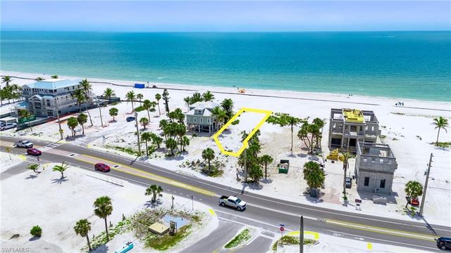5682 Estero BLVD, Fort Myers Beach, FL 33931