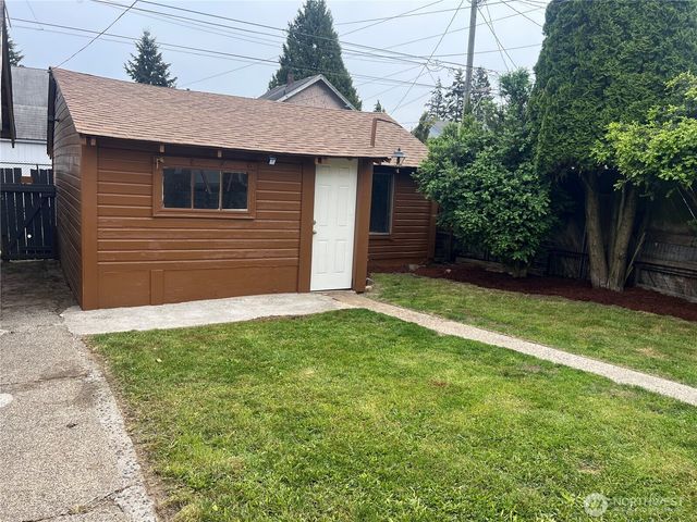 2123 S Wilkeson Street, Tacoma, WA 98405