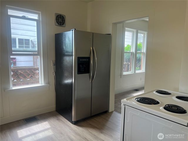 2123 S Wilkeson Street, Tacoma, WA 98405