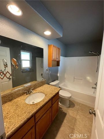 21150 Lone Eagle, Apple Valley, CA 92308