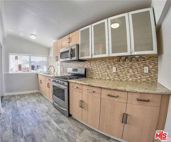 1719 E Florida Street, Long Beach, CA 90802