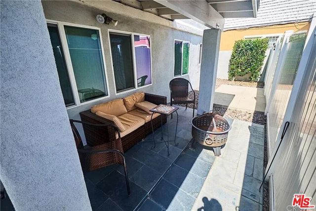 1719 E Florida Street, Long Beach, CA 90802